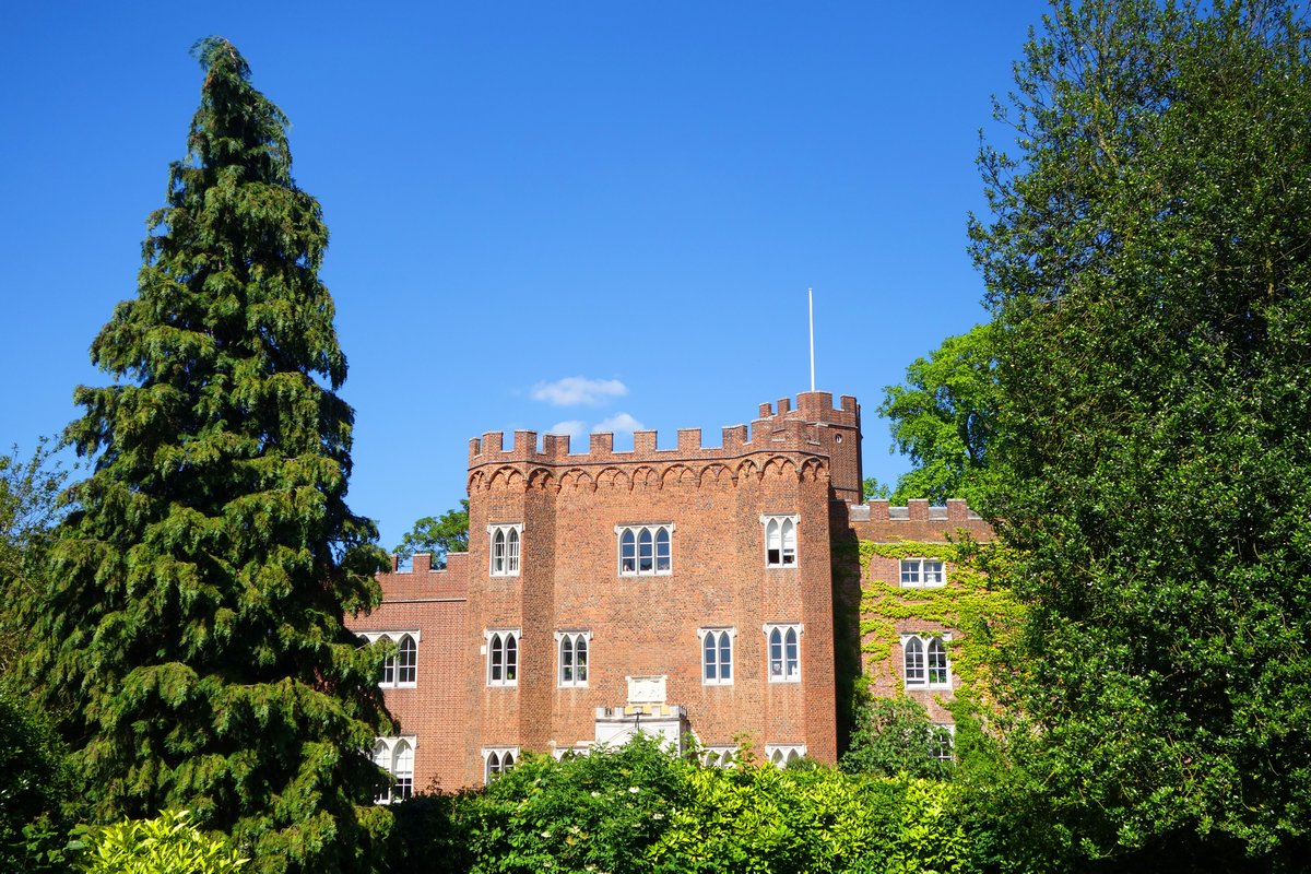 Photograph of Hertfiord Castle gatehouse